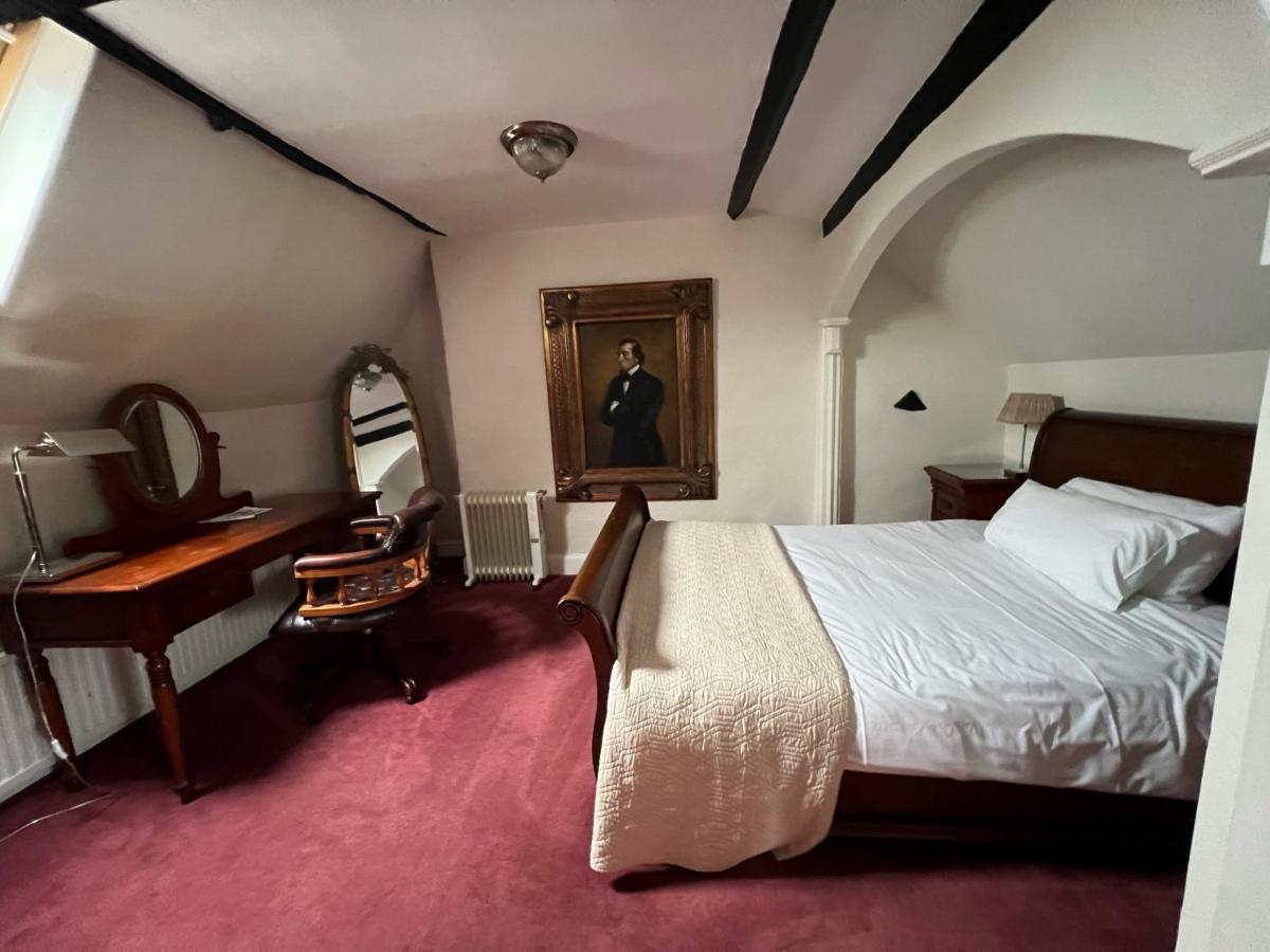Hotel The Old Manor House 3*